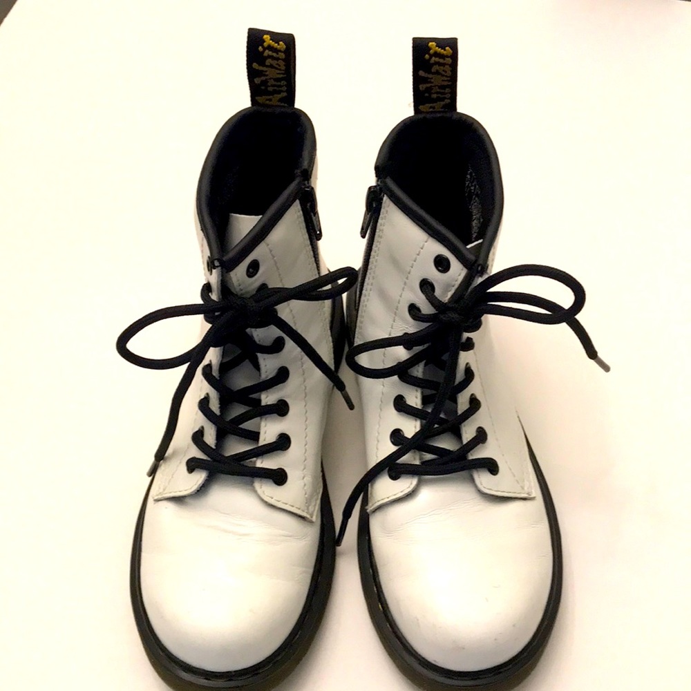 Dr. Martens White  boot - Black Laces - Side Zipper - AirWait tab - Size 3 - $55